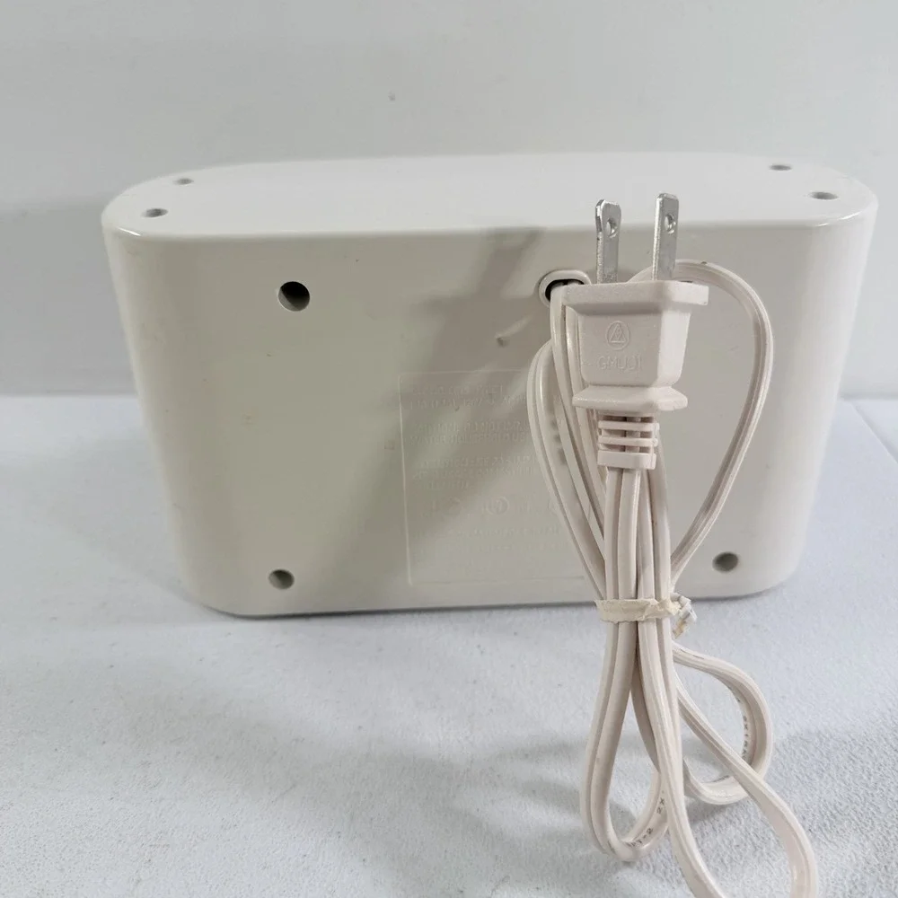 BLACK+DECKER Spacemaker Under Counter Can Opener EC75 White W/ Hardware TESTED
